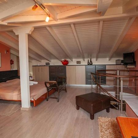 ナフプリオJenny'S Luxury Maisonetteアパートメント エクステリア 写真